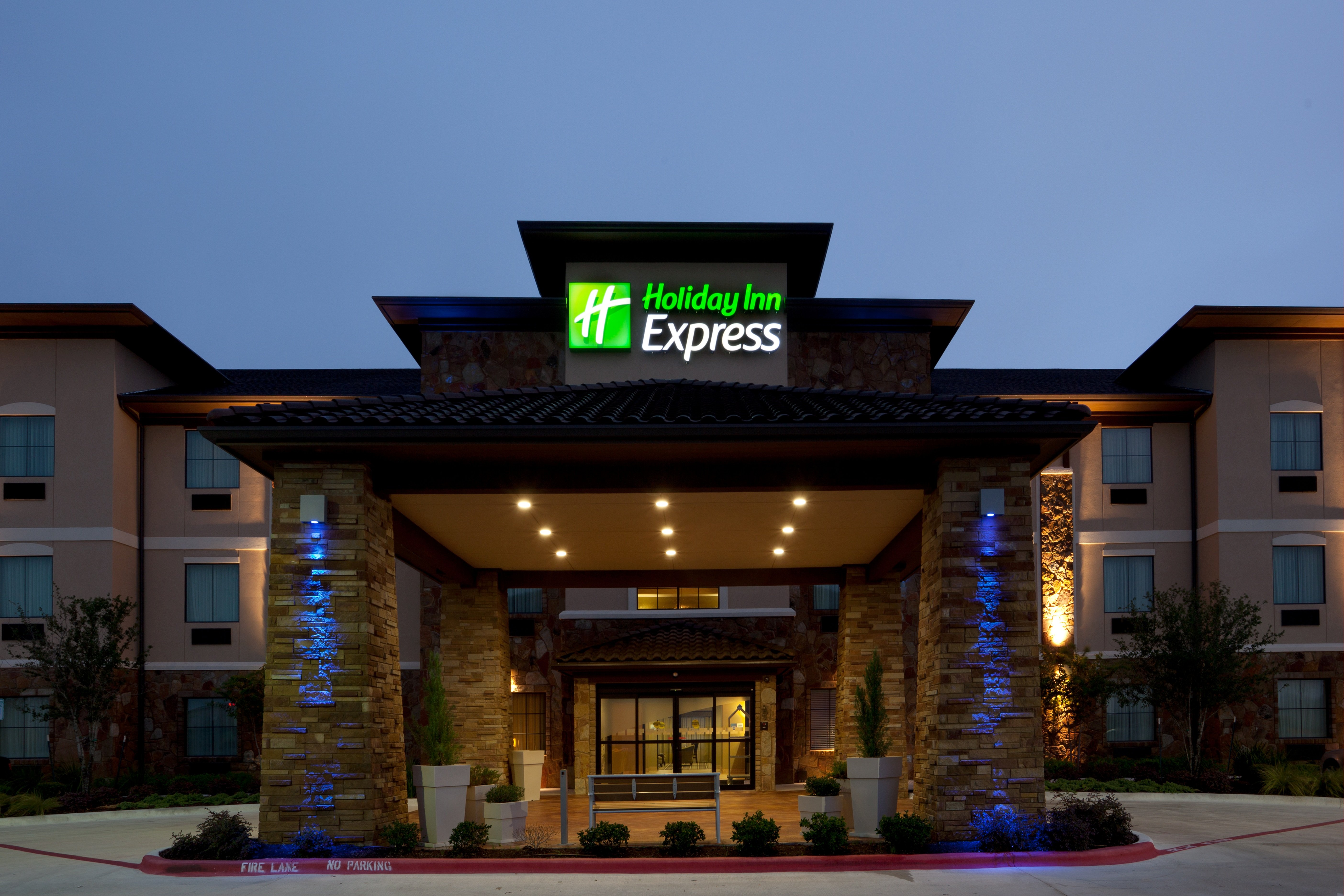 Holiday Inn Express Hotel Suites Marble Falls 2/64