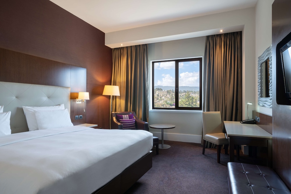 غرفة سوبيريور بسريرين منفصلين في طابق مرتفع، Radisson Blu Hotel, Addis Ababa 2/10