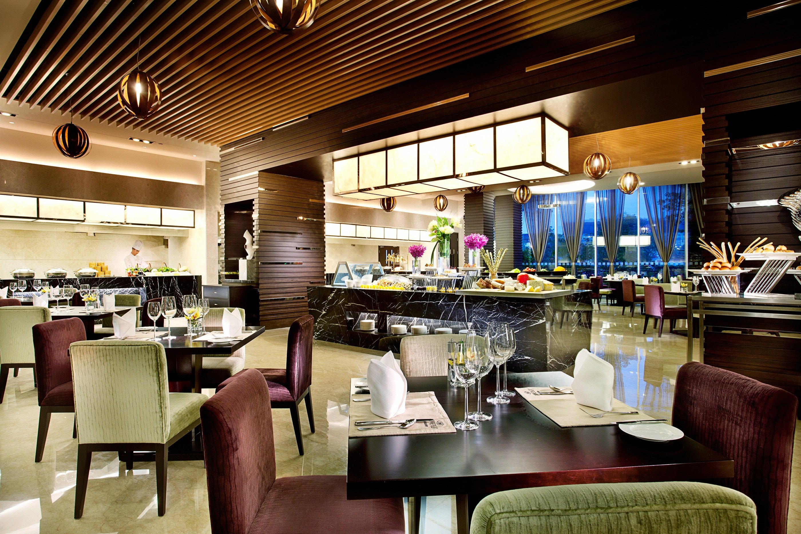 Crowne Plaza Shanghai Xiayang Lake 32/50