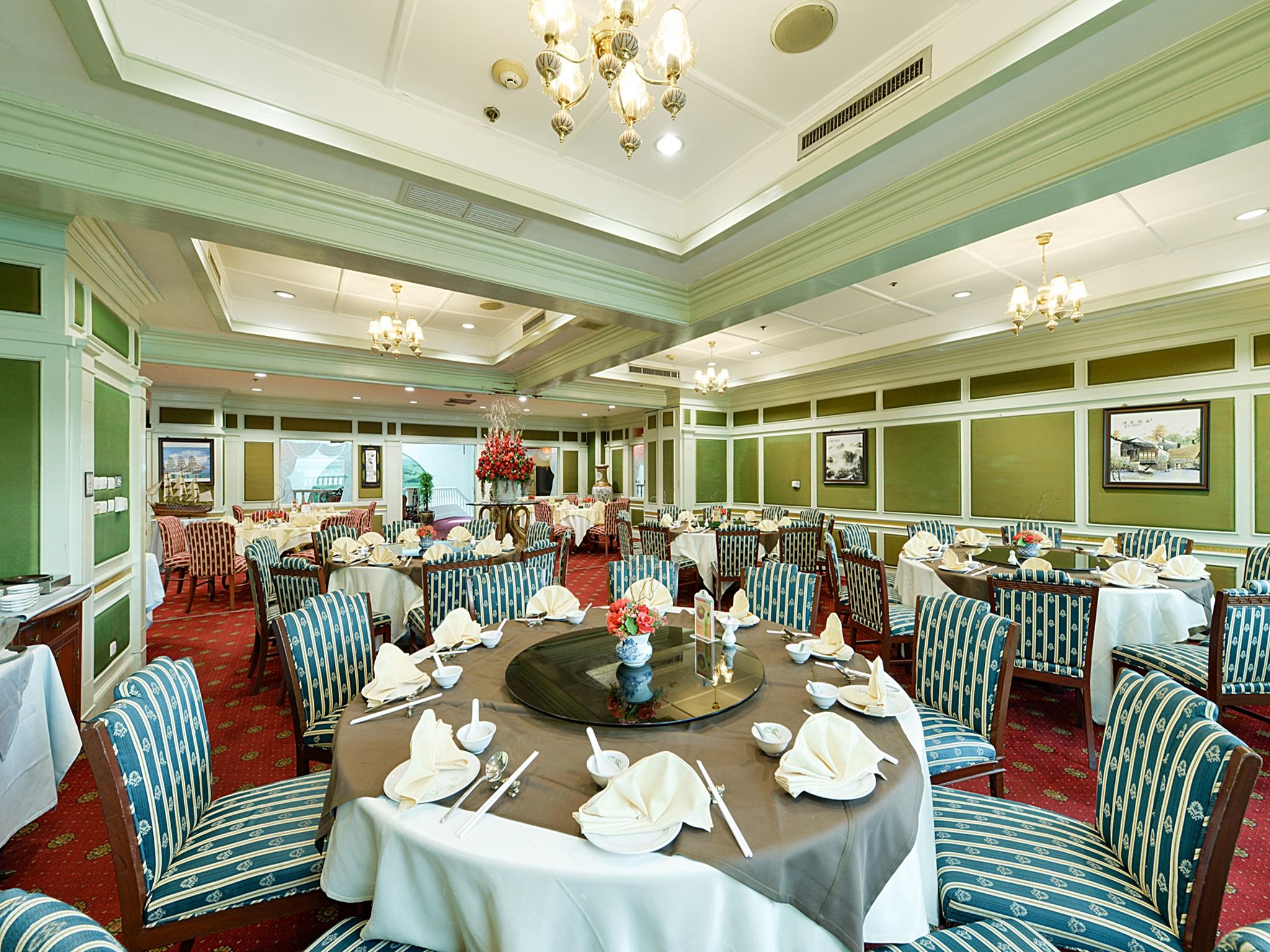 Grand Mercure Bangkok Windsor 36/47