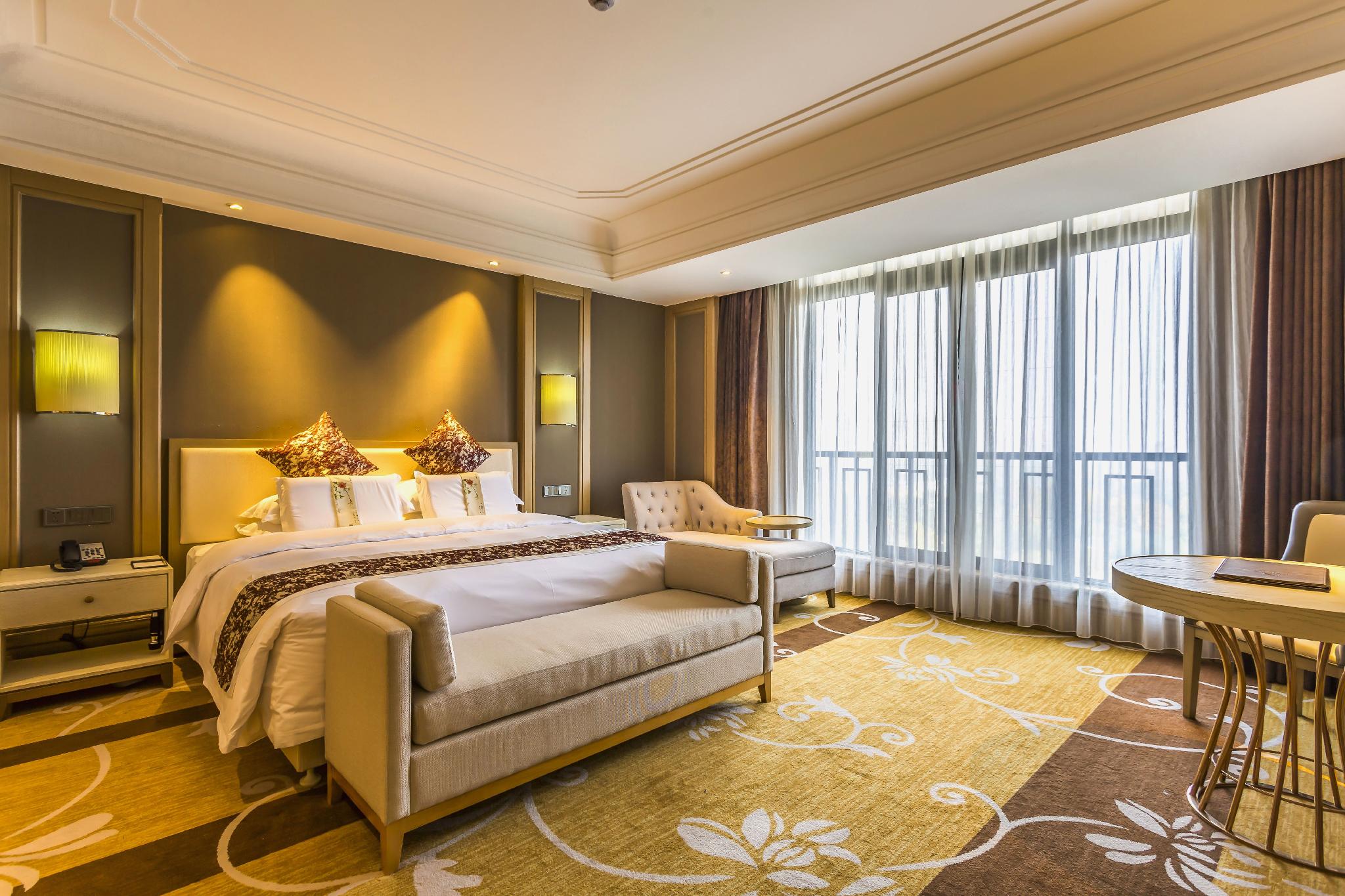 Bright Hotel Huaibei 2/37