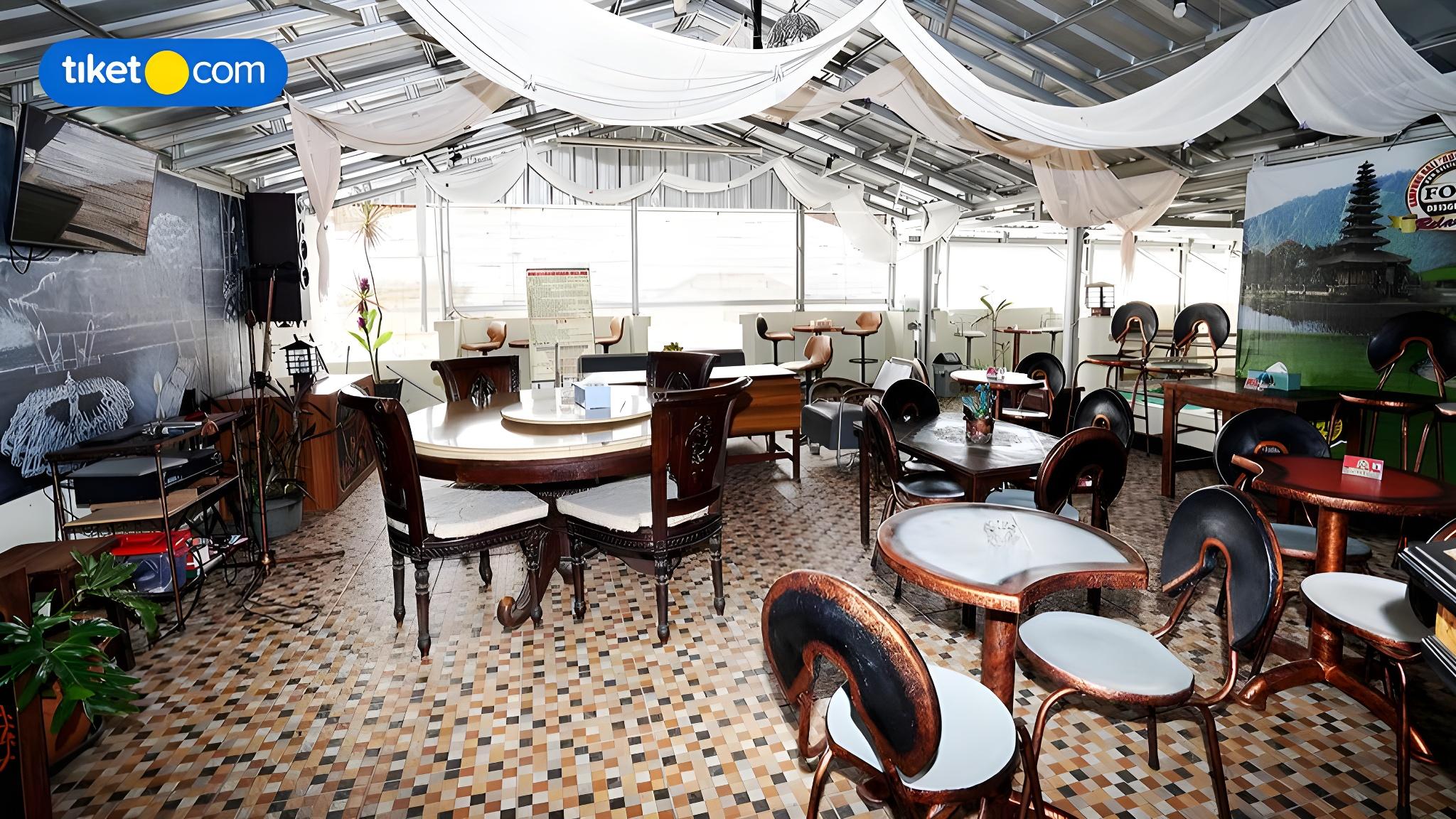 Hotel Salon Fora Longhill Cafe Fora 20/23