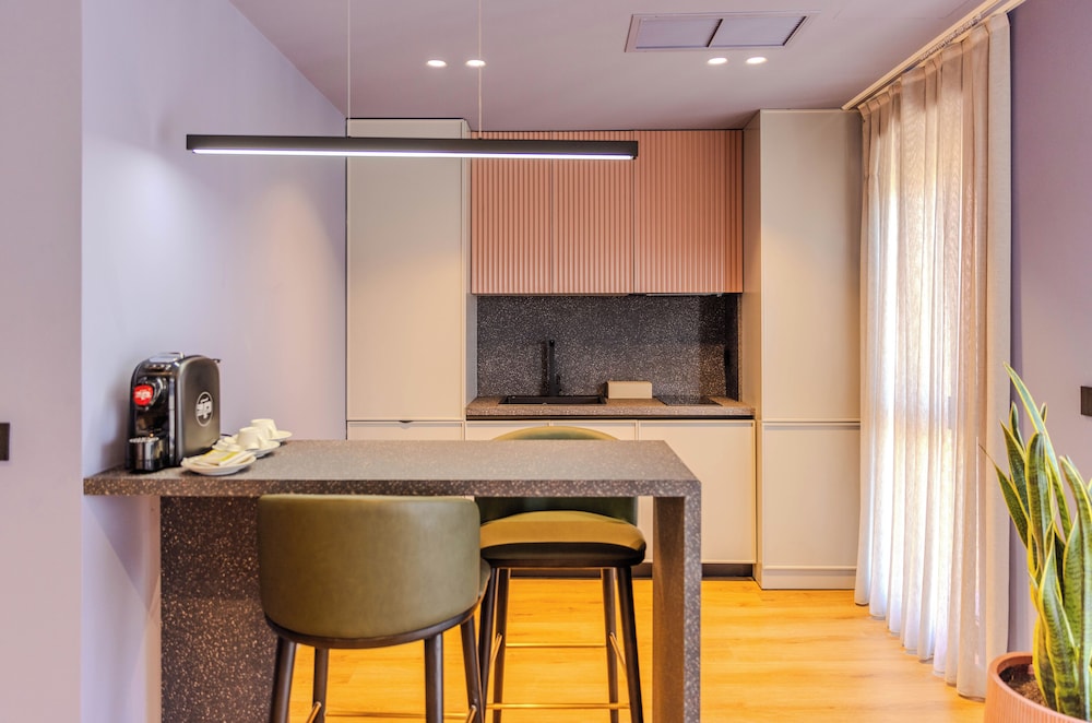 Si hotel Tirana 53/61