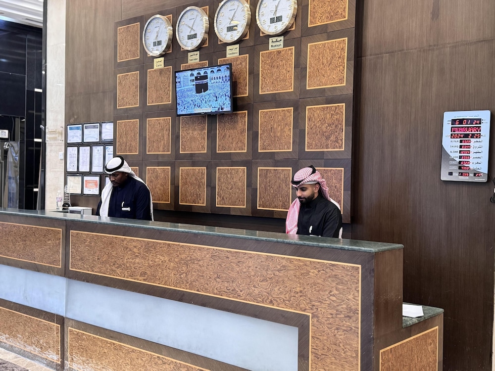 Lobby at Al Rayyan Makiya Towers Hotel, MAKKAH