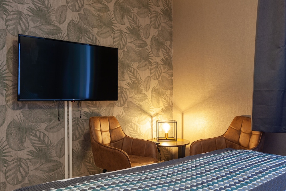 Amsterdam Airport Hotel Uithoorn 67/75