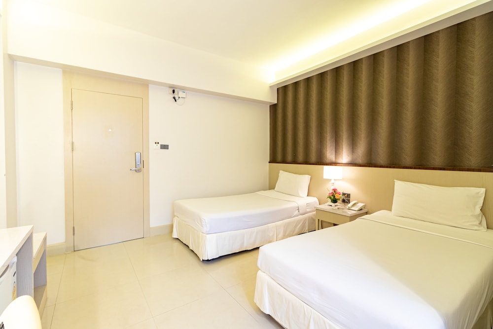 Viva Hotel Songkhla 12/66