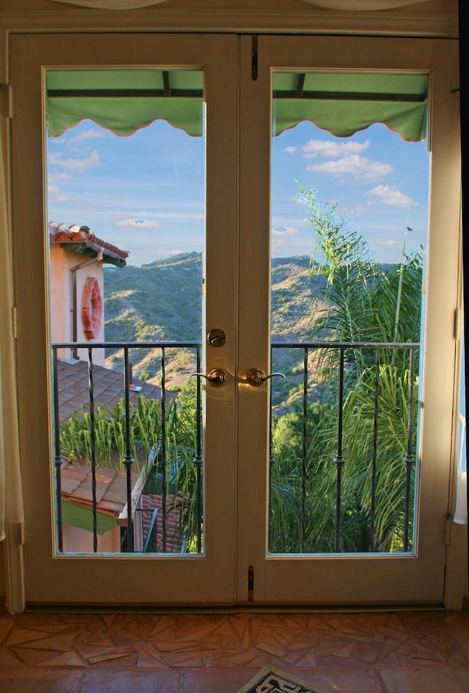 Topanga Canyon Inn Bed and Breakfast 21/49