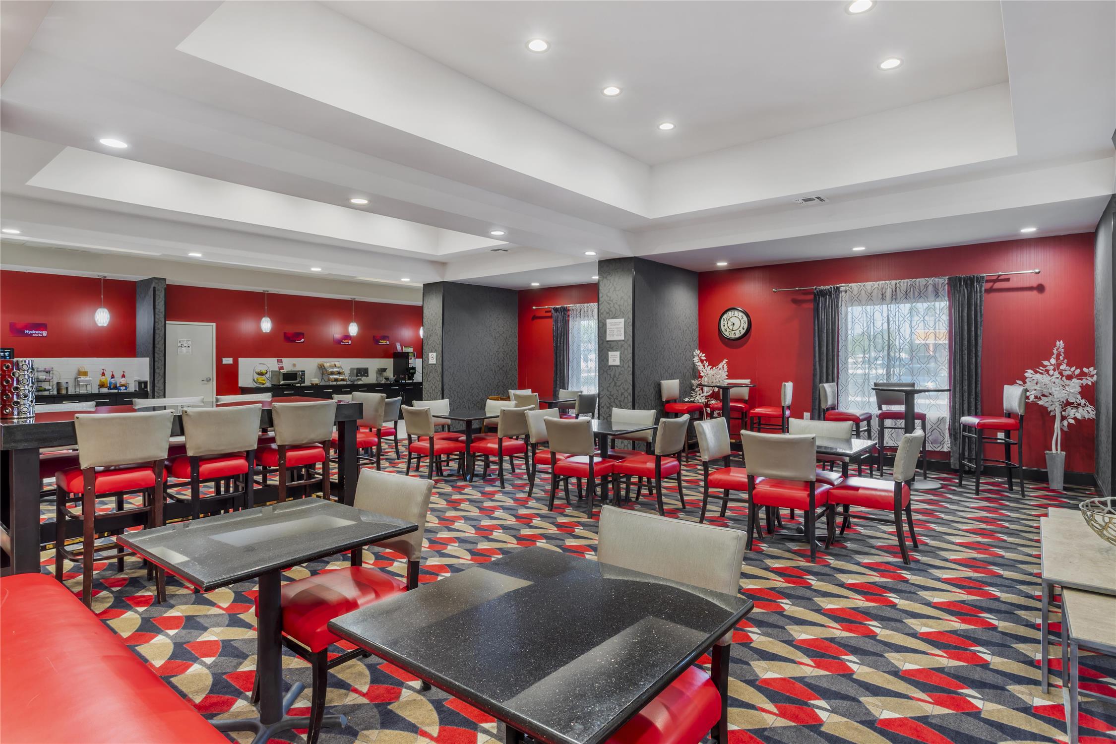 Best Western Plus Laredo Inn and Suites 32/37
