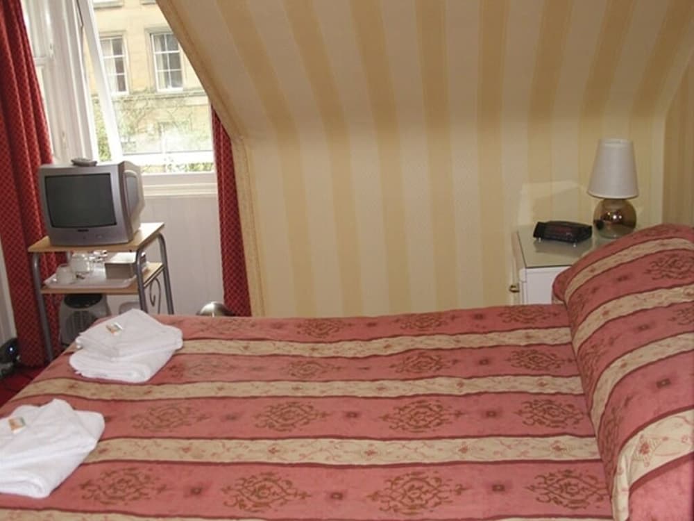 Menzies Guest House 22/27