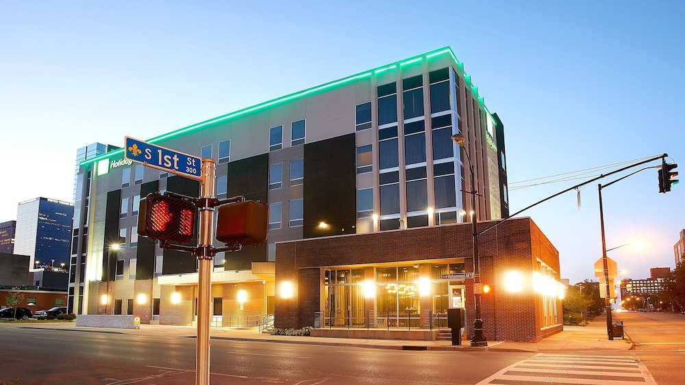 Holiday Inn Louisville Downtown 1/54