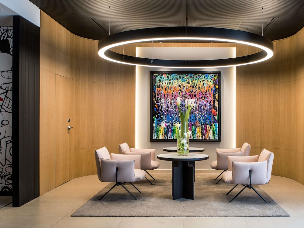 Mercure Paris 17 Batignolles 32/71