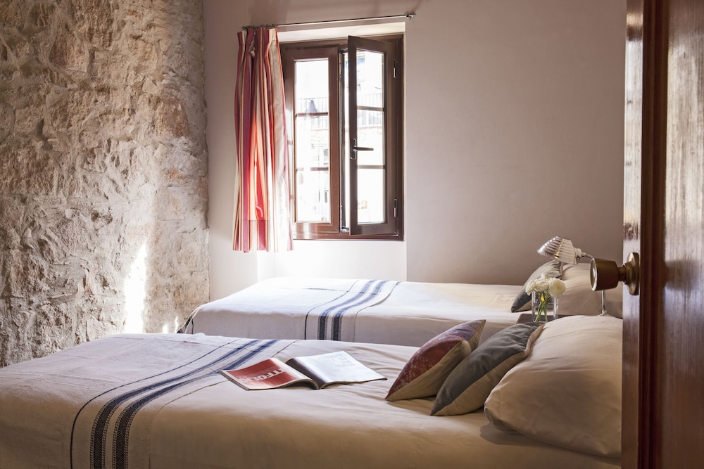 AinB Las Ramblas Guardia Apartments 26/60