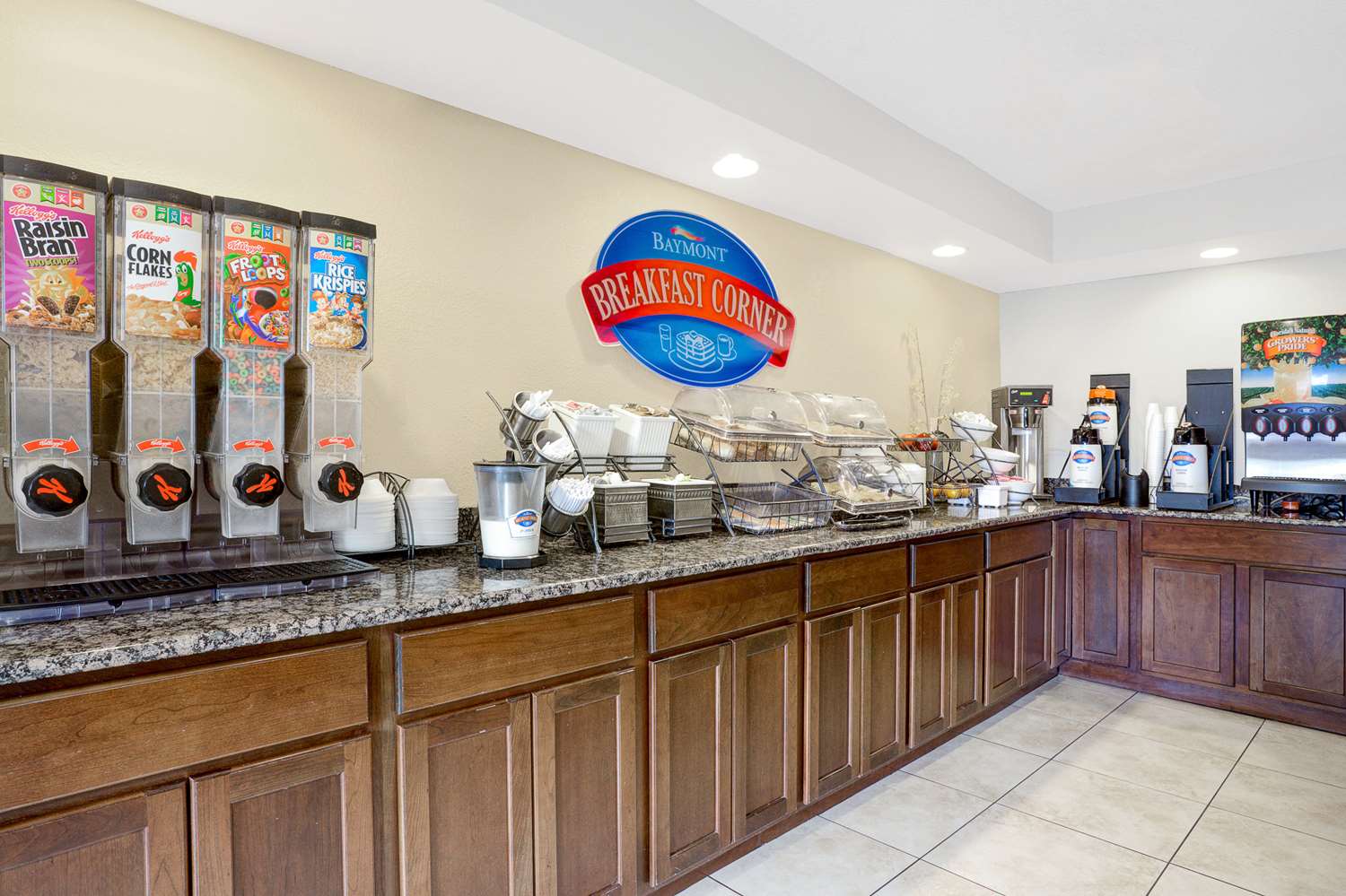 Baymont Inn & Suites by Wyndham San Marcos Outlet Malls 5/19