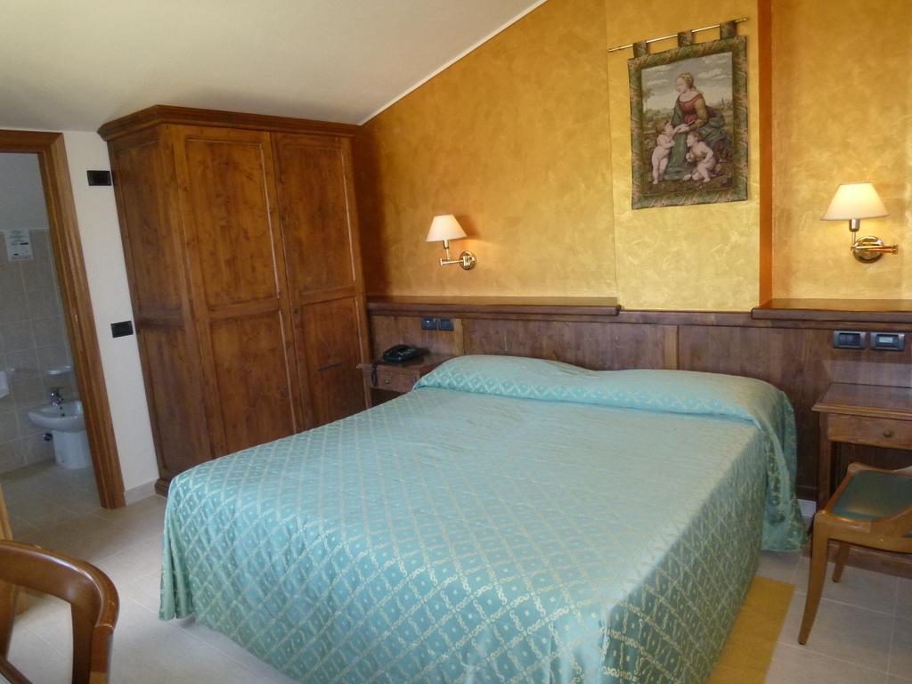 CAMPIGLIONE 11/41