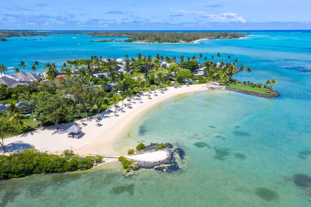 Four Seasons Resort Mauritius at Anahita in GRAND RIVER SOUTH EAST