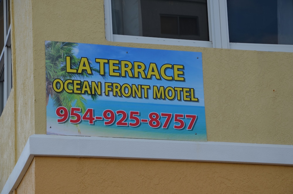 La Terrace Oceanfront 8/50
