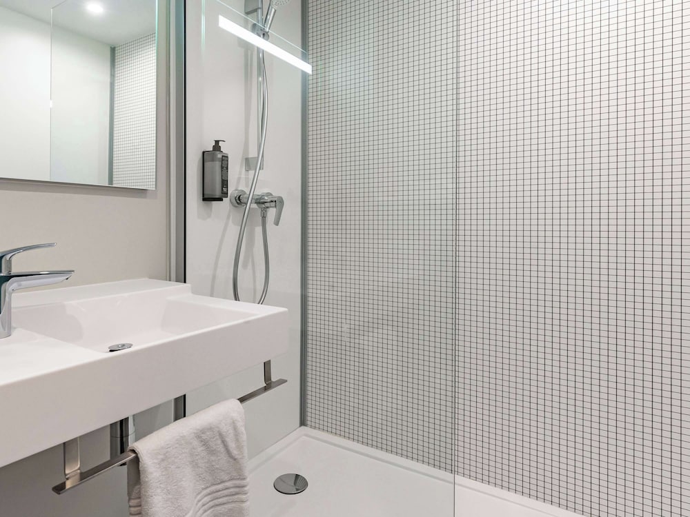 Ibis Budget Marne La Vallee Pontault Combault 61/61