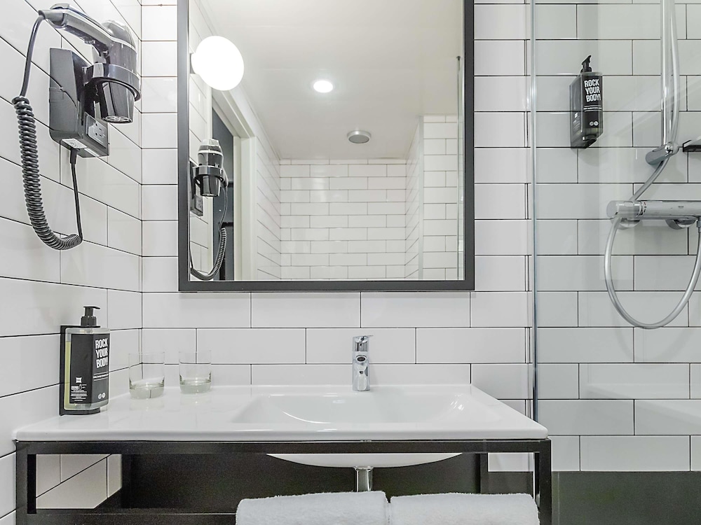 Ibis Braganca Hotel 64/64
