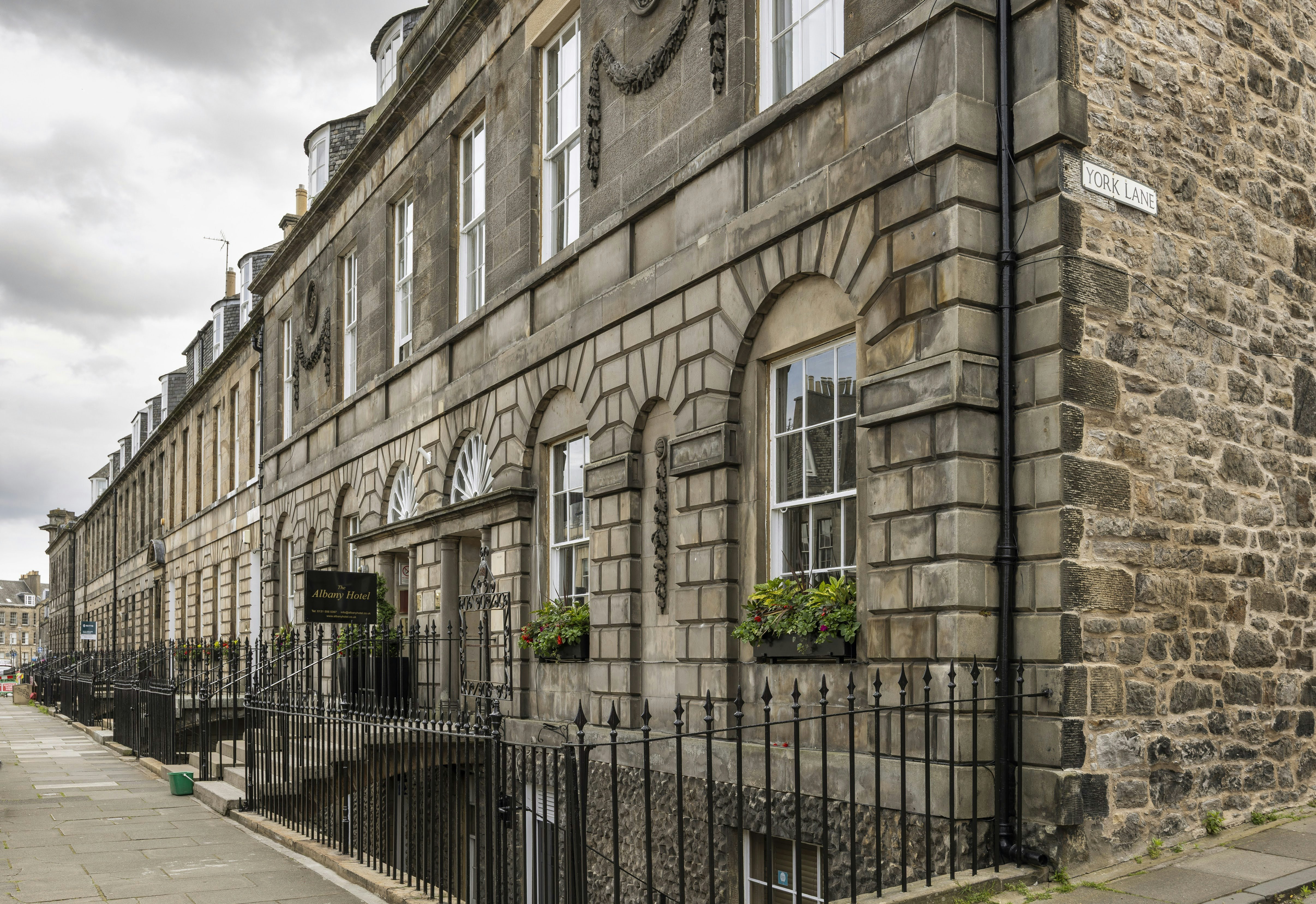 Albany Hotel Edinburgh 21/23