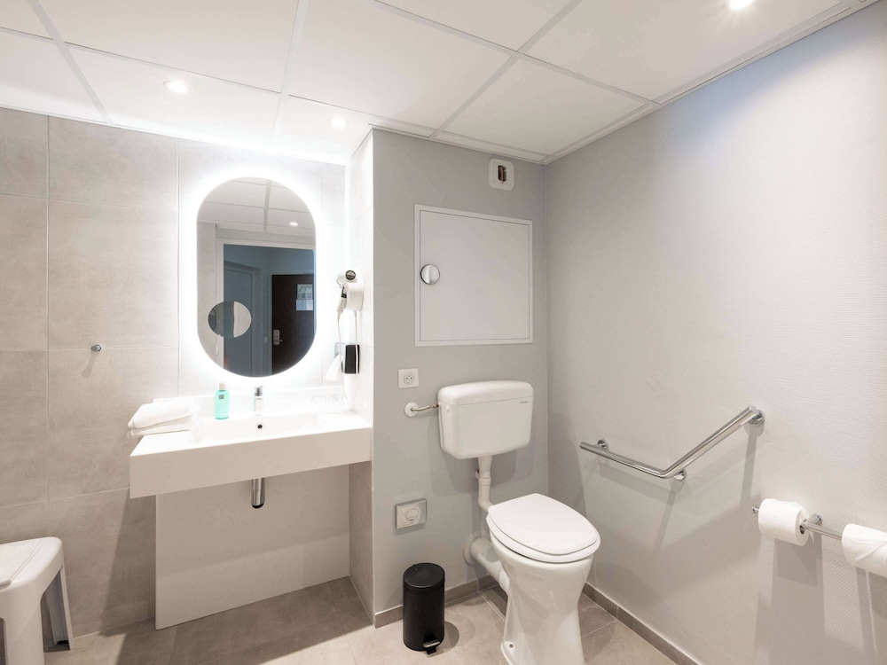 Novotel Macon Nord 73/74