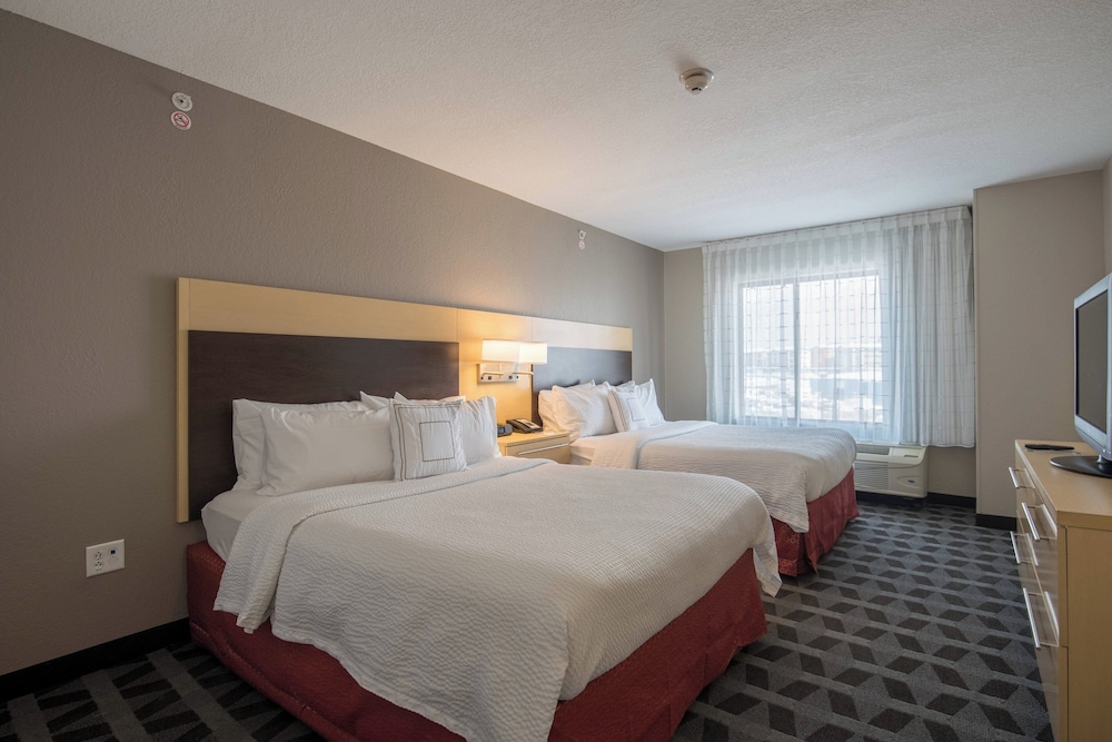 1 Bedroom, Suite, 2 Queen Beds, TownePlace Suites by Marriott Provo Orem 1/2