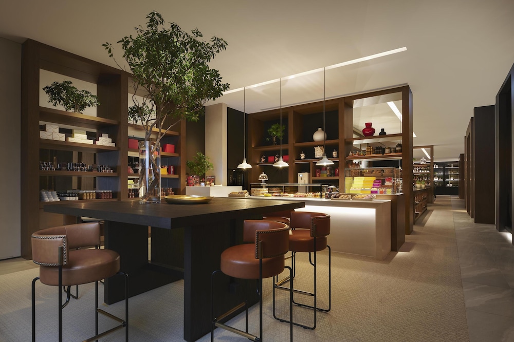 Park Hyatt Niseko Hanazono 34/49