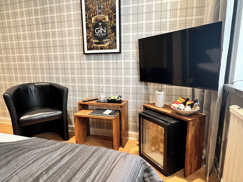 Hotel Wictoria 27/45