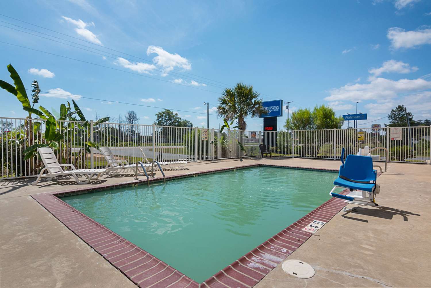 Rodeway Inn & Suites Winnfield 20/22