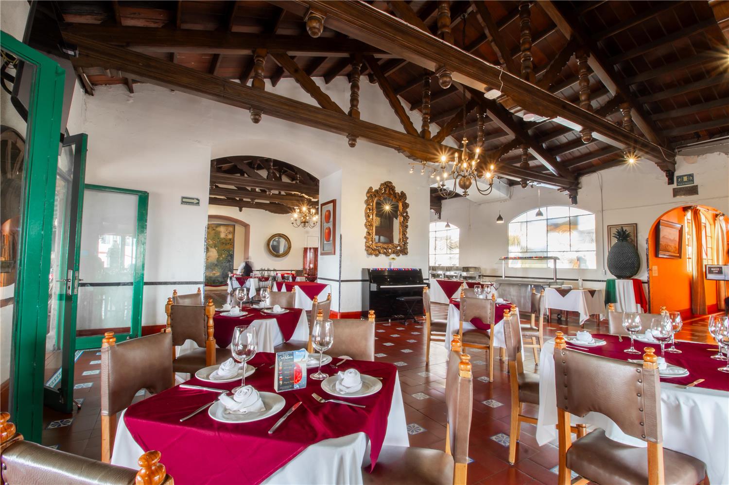 restaurant cafeteria