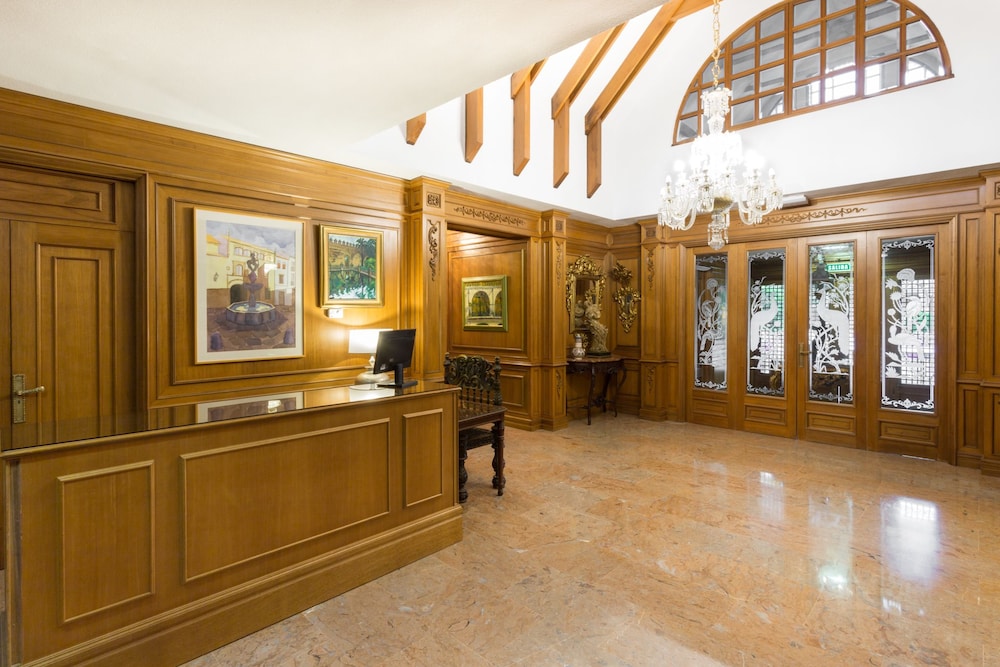 Hotel Riad Arruzafa 7/67