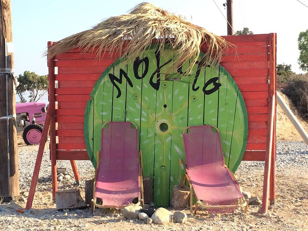 Mojito Beach Rooms 44/52