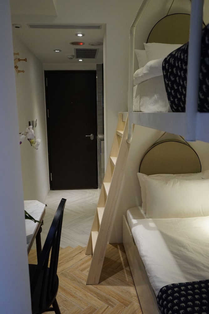 Nihao Cafe Hotel 40/67