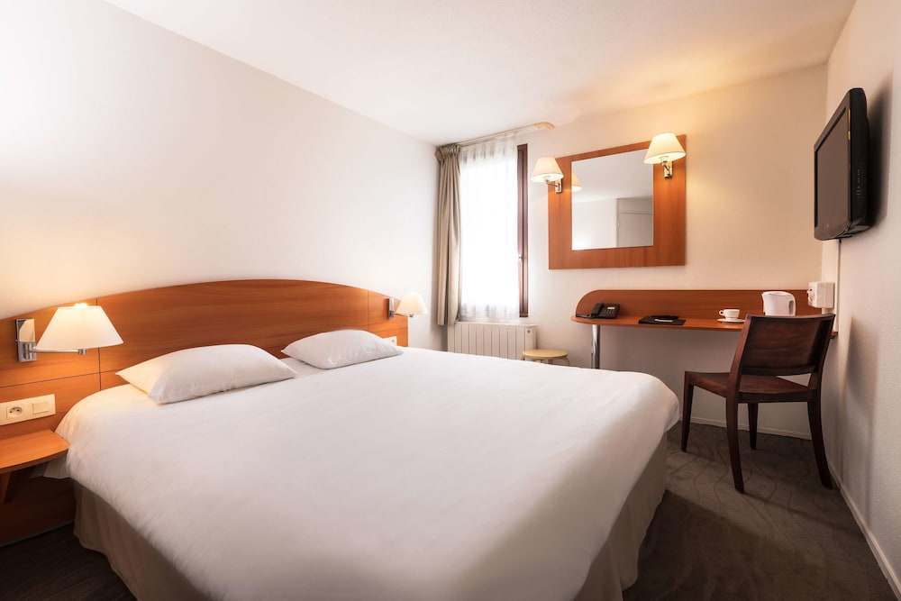 Hotel Kyriad Caen Sud Ifs 15/31