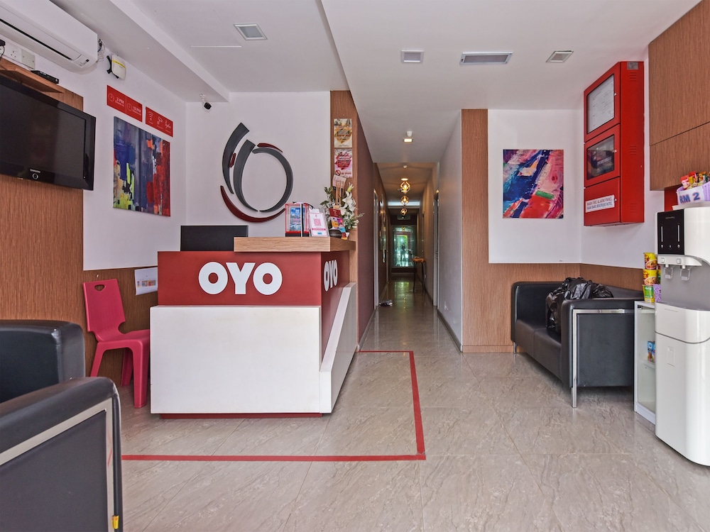 Oyo 768 Fajar Baru Boutique Hotel 13/39