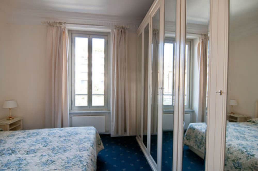 Grand Hotel Londra 26/71