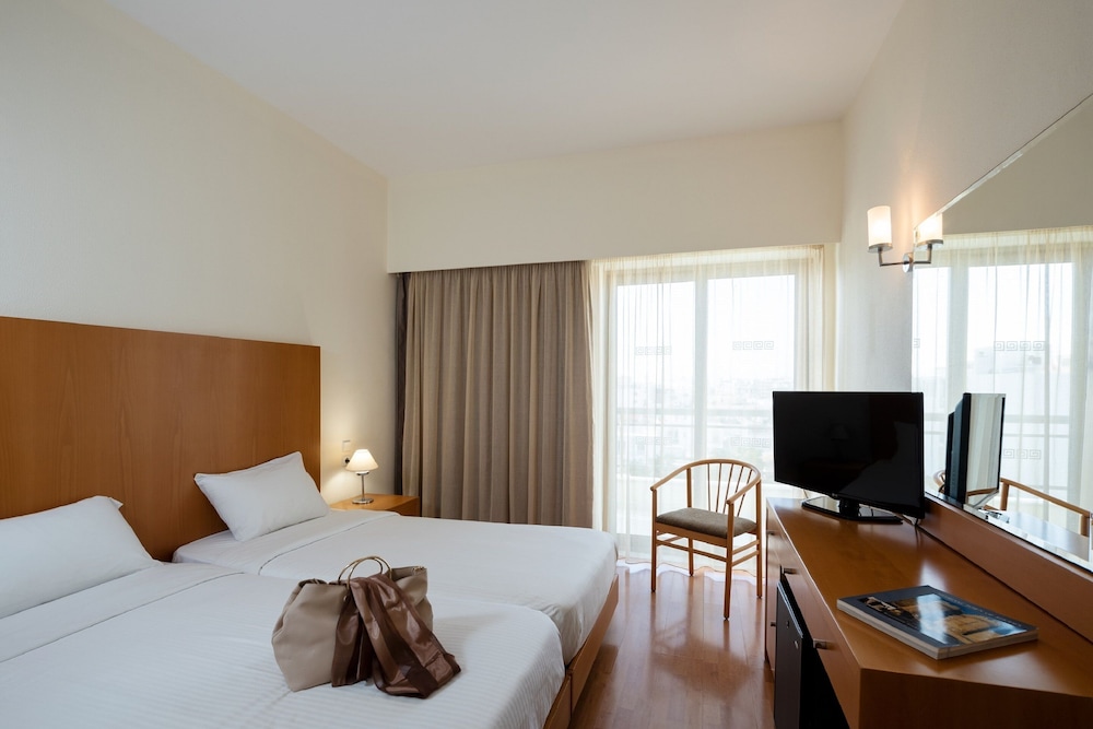 TWIN ROOM CLASSIC SMALL BALCONY