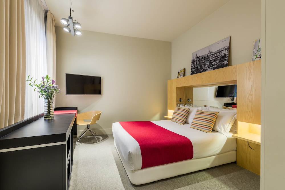 STANDARD, SINGLE, DOUBLE BED