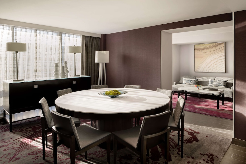 Hilton Washington DC National Mall The Wharf 59/76