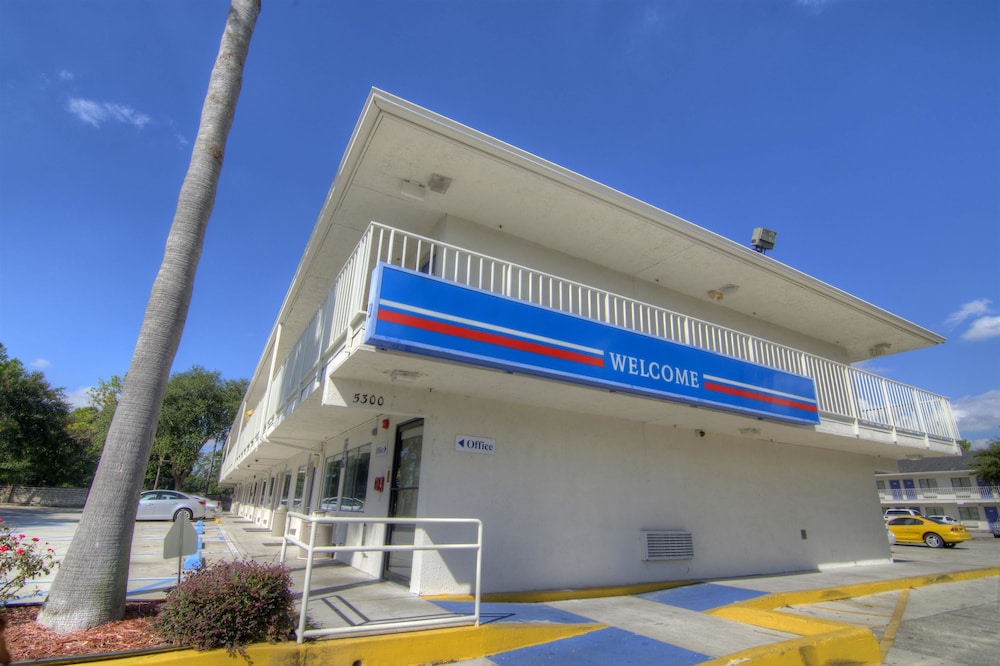 Motel6 Orlando, FL - Winter Park photo2