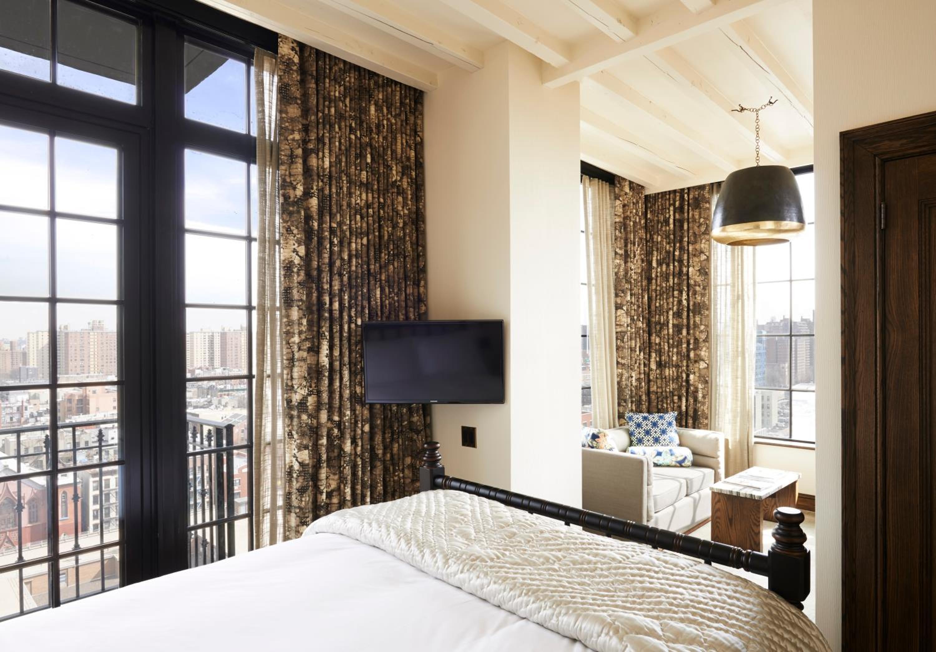 Skyline, Loft
