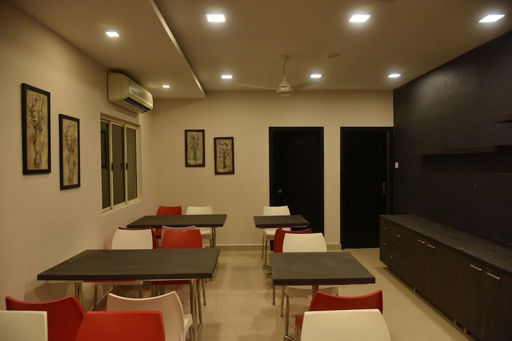 Hotel White Park 26/29