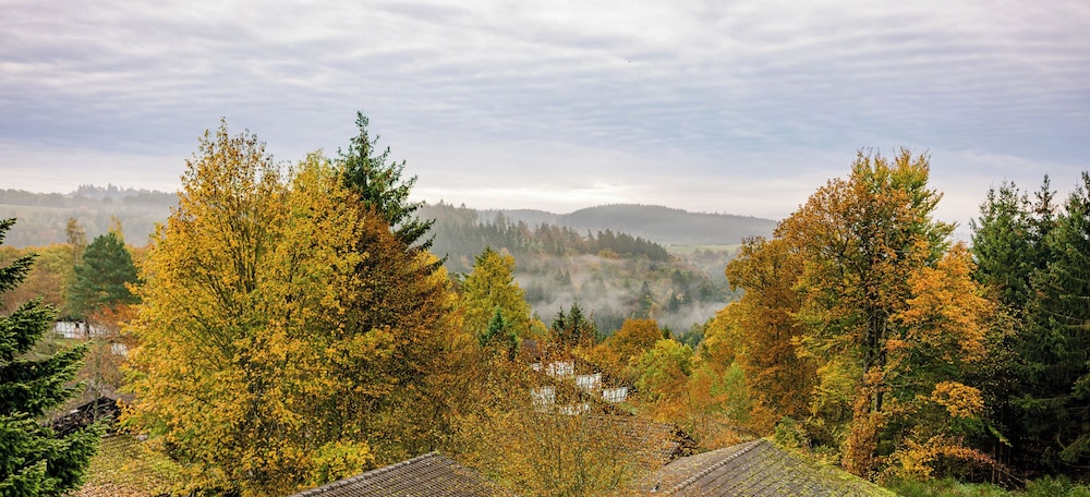 Sporthotel Grafenwald 48/50