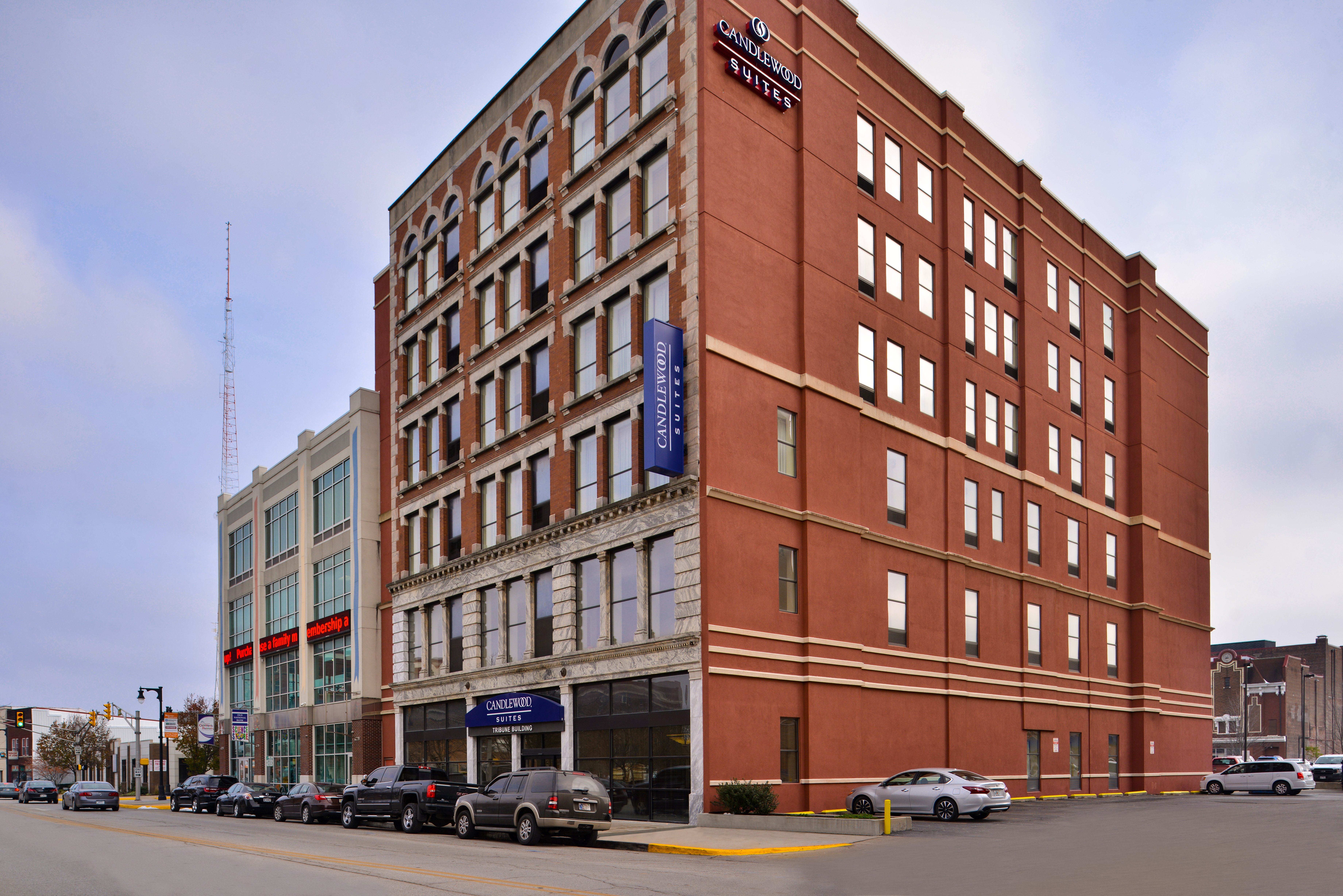 Candlewood Suites Terre Haute 47/49