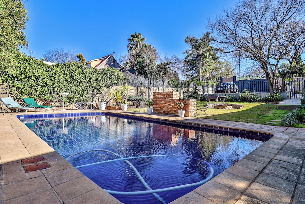 Sunbury Bed and Breakfast 23/36