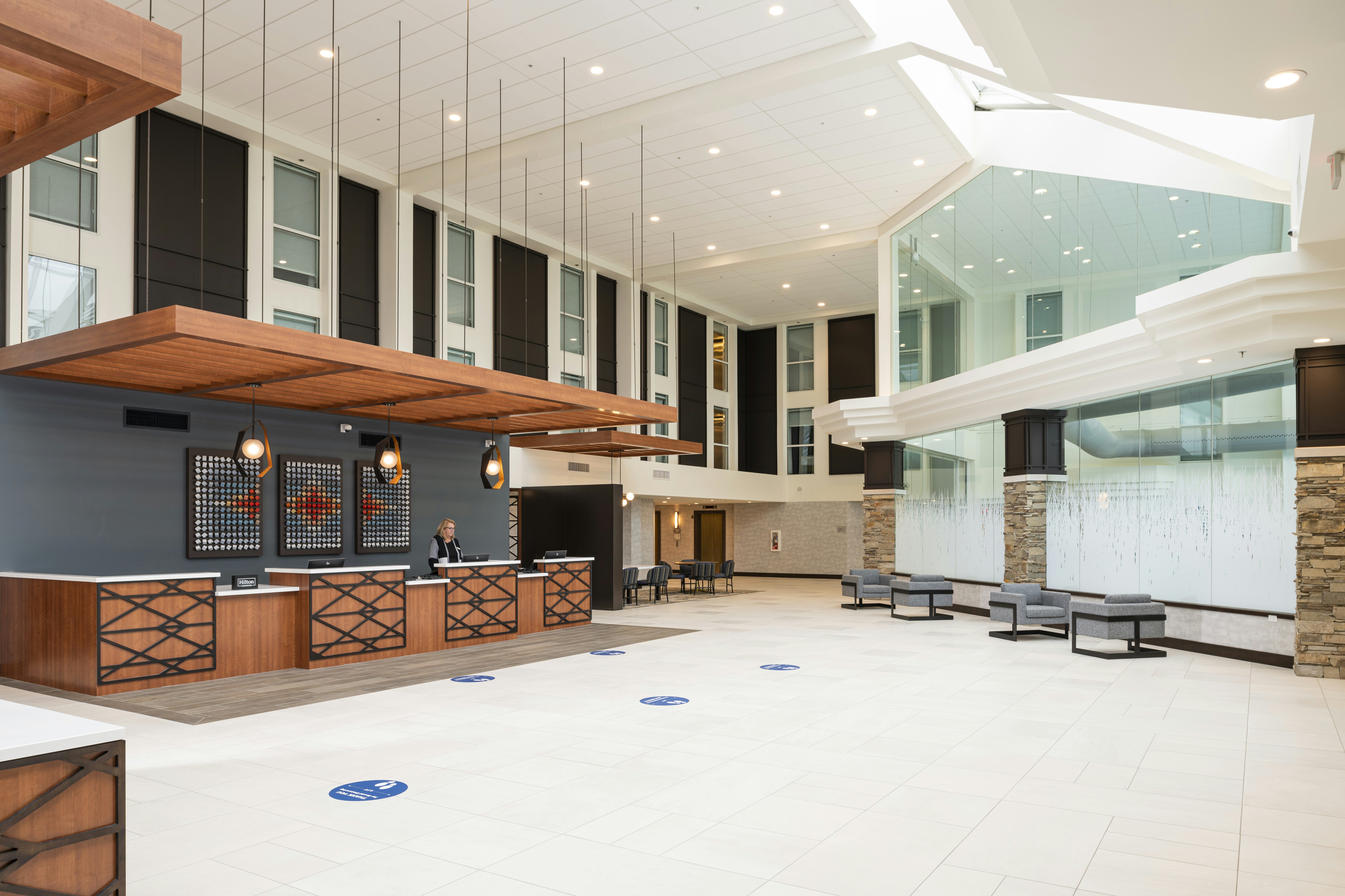 Lobby at Doubletree By Hilton Madison East, MADISON - WI