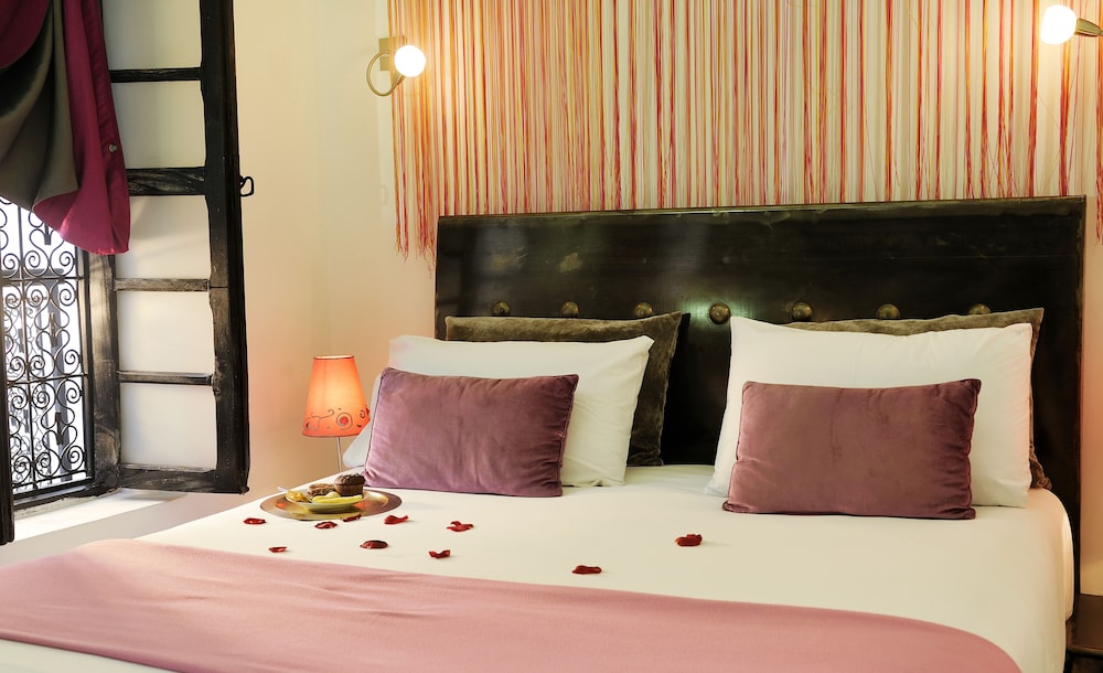 Riad Villa Wengé 14/50