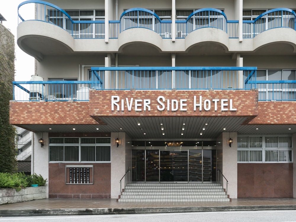 Riverside Hotel Shoei 2/66