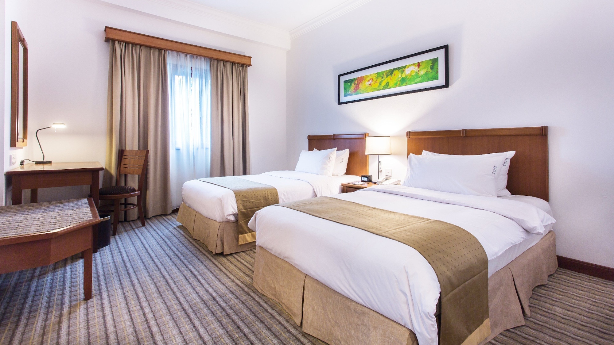 1 BEDROOM, SUITE