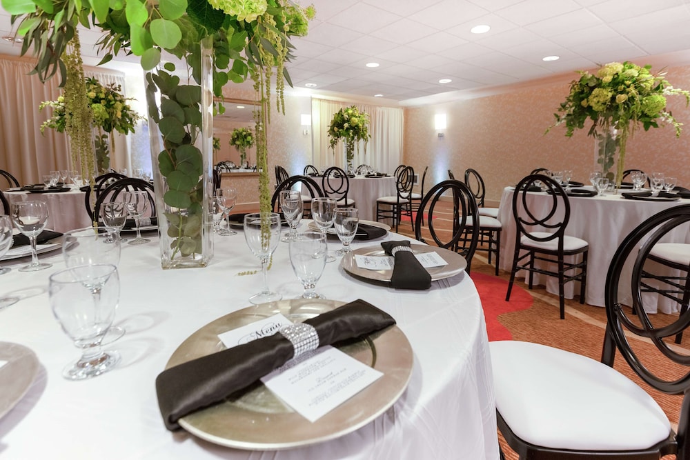Hilton Garden Inn Pittsburgh University Place 42/62