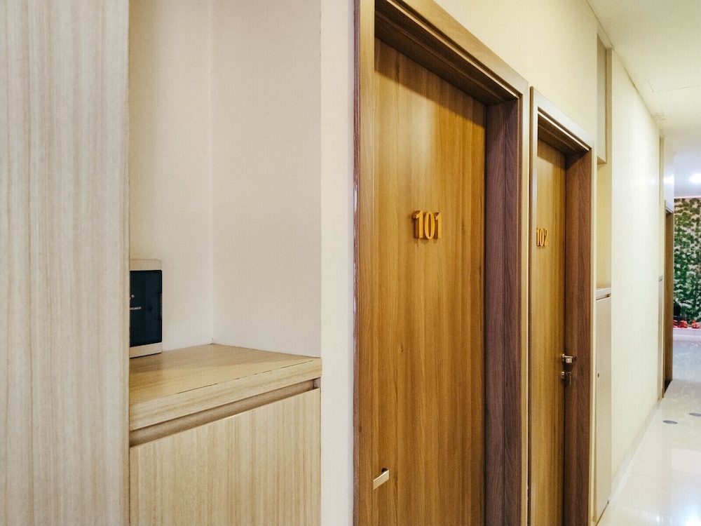 Oyo 115 Portal Residence 27/54